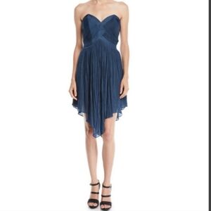 Halston Heritage Strapless Blue Pleated Sweetheart Neckline Cocktail Dress